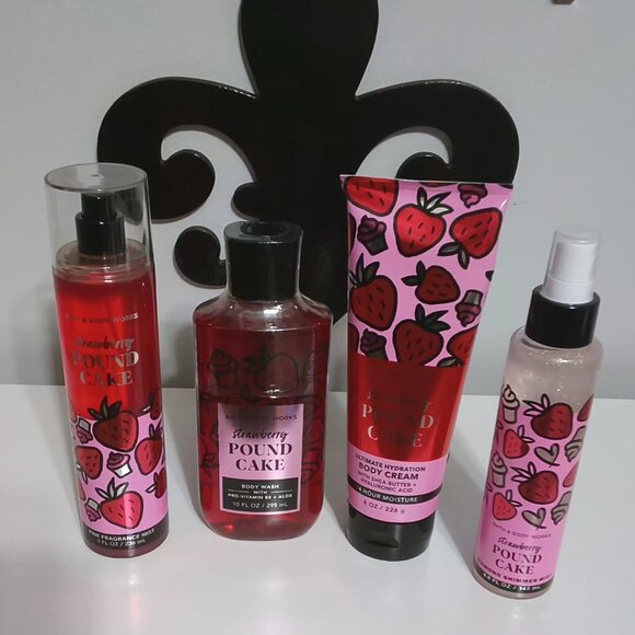 Strawberry pound cake Other - Bath and body Works STRAWBERRY POUND CAKE gift set